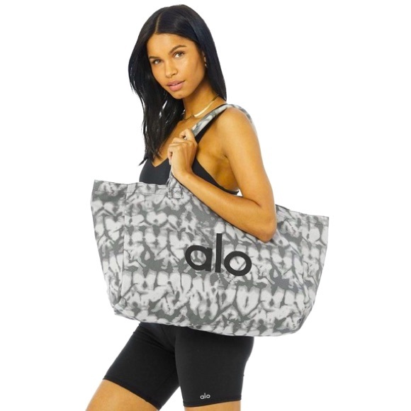 ALO Yoga Handbags - New Iconic Alo Tote Bag Alo Yoga Bag Grey Tiedye One Size